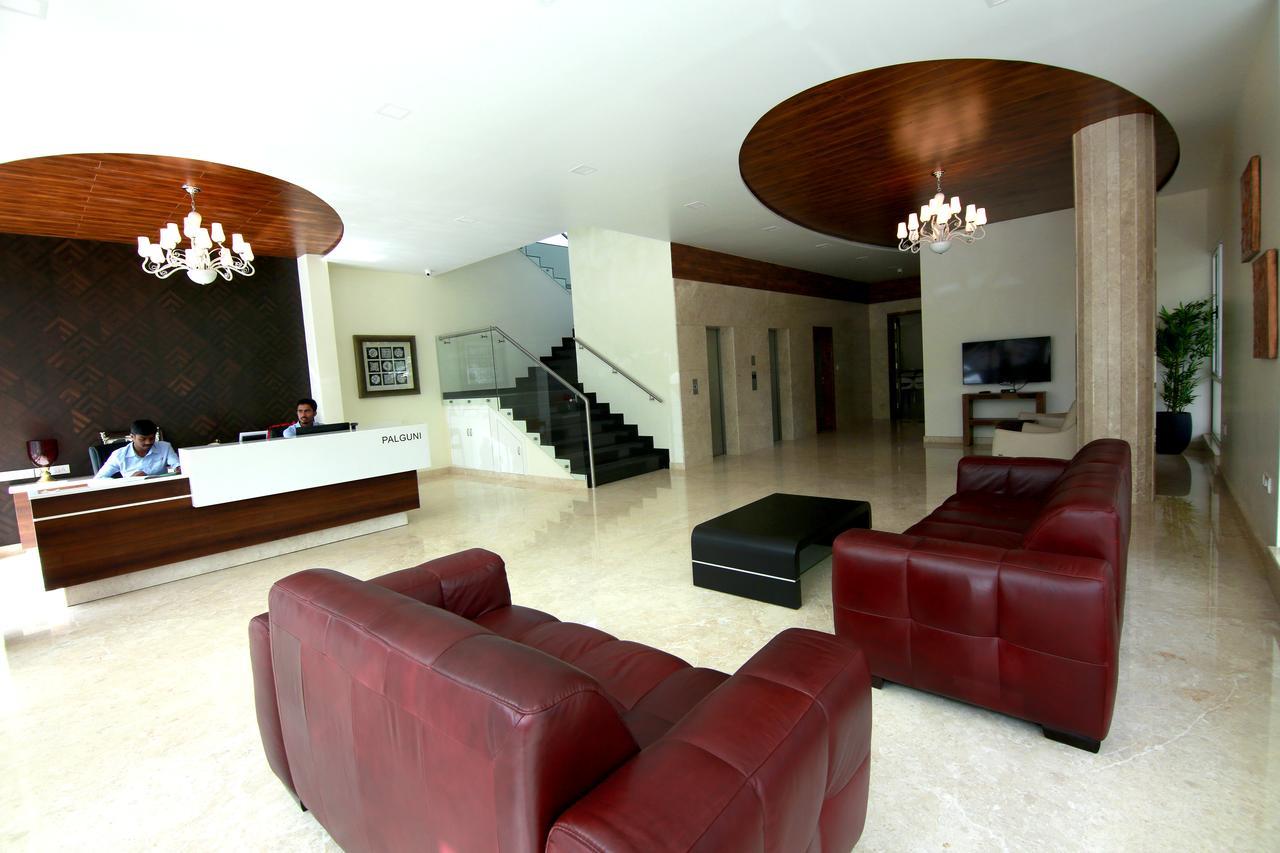 Palguni Residency Hotel Hassan Esterno foto