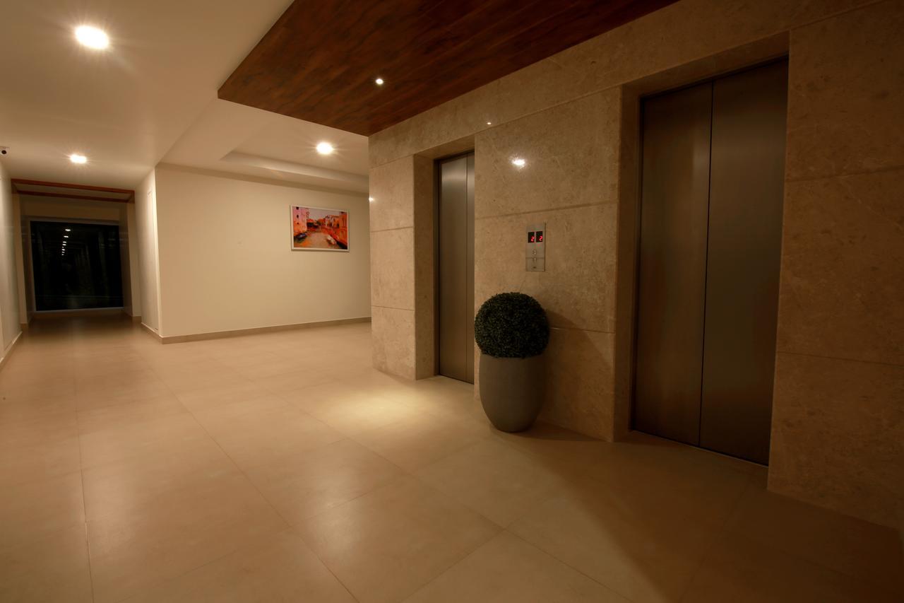 Hotel Palguni Residency Hassan Esterno foto