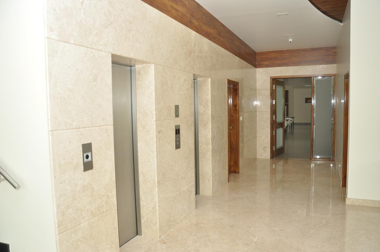 Hotel Palguni Residency Hassan Esterno foto